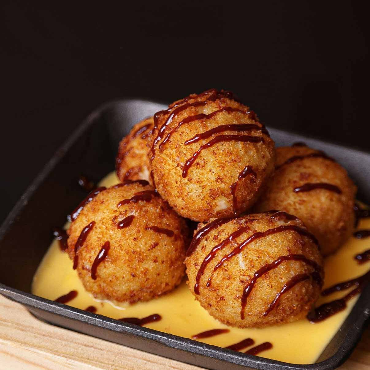 Mac and Cheese Balls